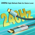 De groene kabel met grote tekst '240Hz' die de hoge verversingssnelheid benadrukt