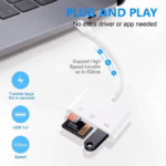 Adapter aangesloten op laptop die 5Gbps snelheid en USB 3.0 functionaliteit toont