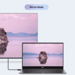 Laptop scherm identiek gespiegeld op externe monitor via USB-C naar VGA verbinding