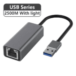 USB-A variant van de 2500Mbps adapter met groene en gele LED-lichtjes bij de ingang