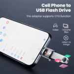 Smartphone verbonden met USB-stick via transparante OTG dongle